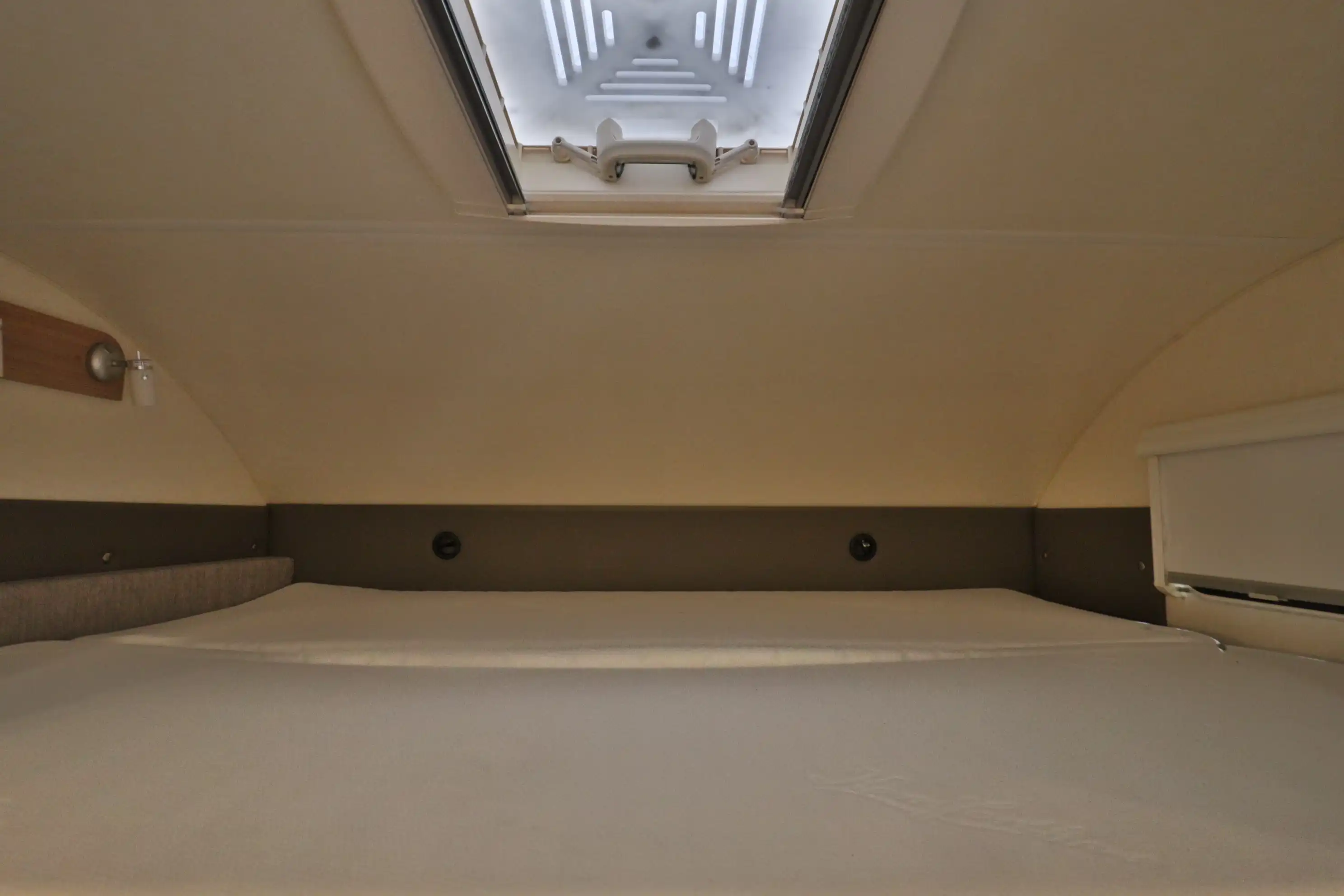 KNAUS SKY Traveller 650 DG